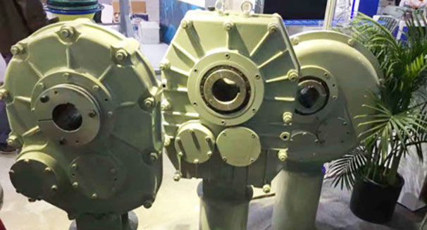 潤(rùn)滑脂更換時(shí)需要清洗減速機(jī)嗎？